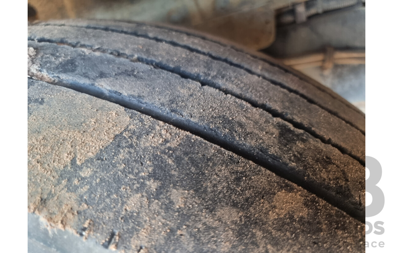 12/2002, Hino FF1J - 6 Cylinder Diesel, Dual Control 770 Cyclone Street Sweeper