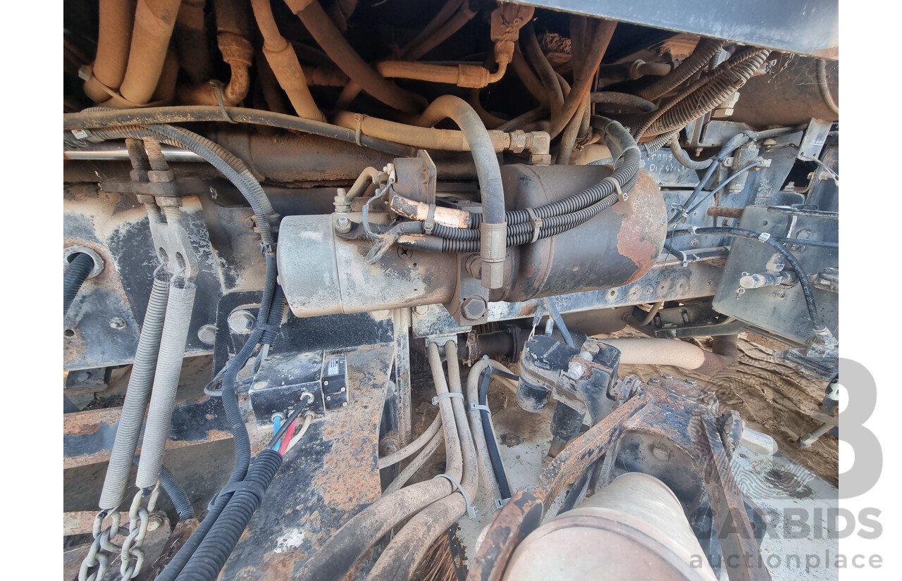 12/2002, Hino FF1J - 6 Cylinder Diesel, Dual Control 770 Cyclone Street Sweeper