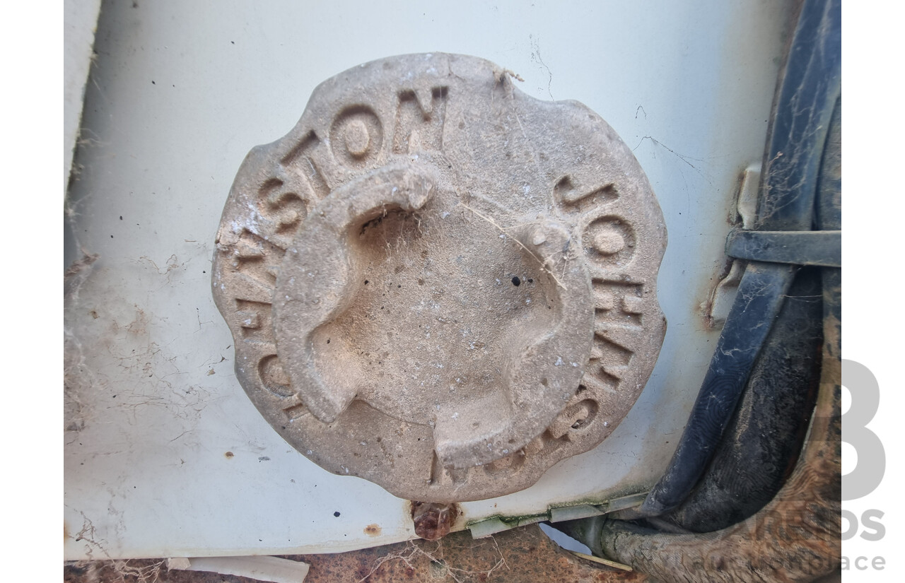 12/2002, Hino FF1J - 6 Cylinder Diesel, Dual Control 770 Cyclone Street Sweeper