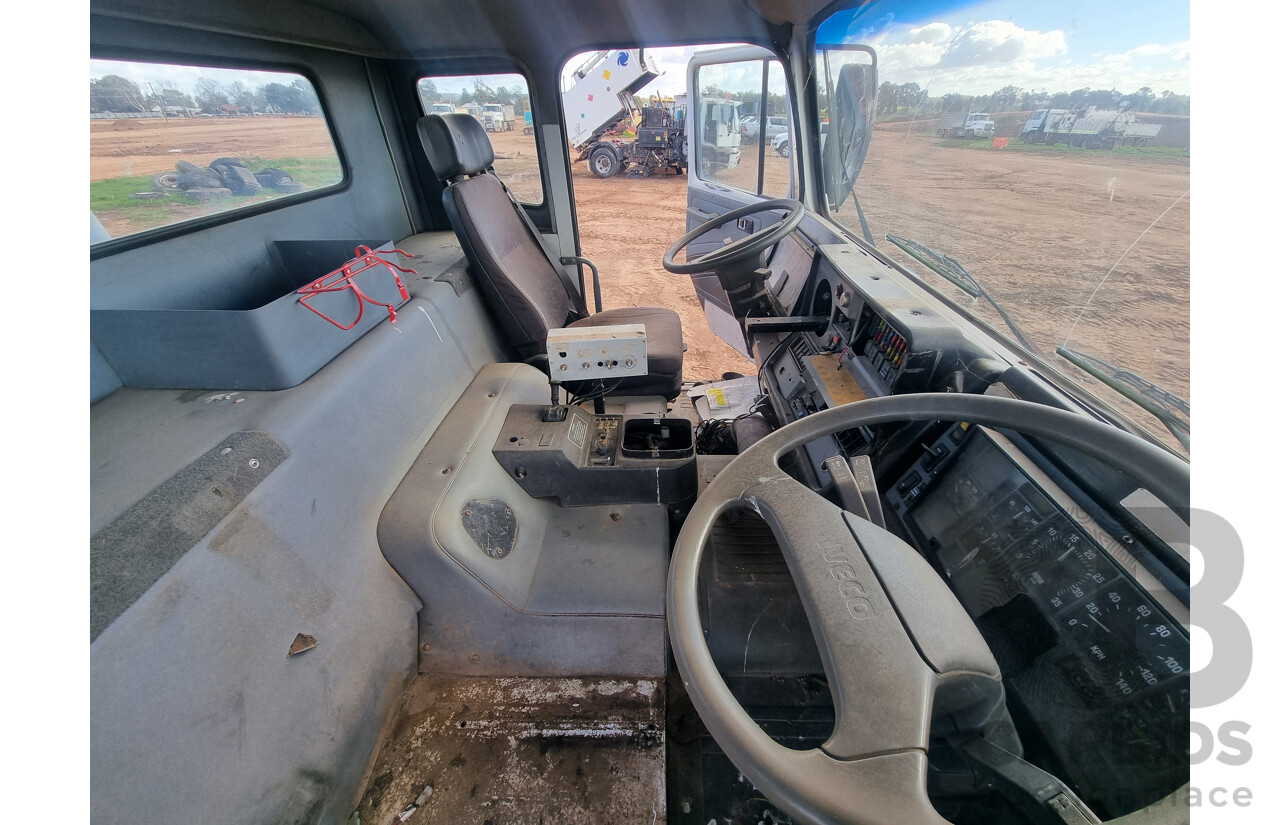 03/2004, IVECO Acco C/Cab 6WH DC LE 2350G ISC Cummins 12,000L Water Cart