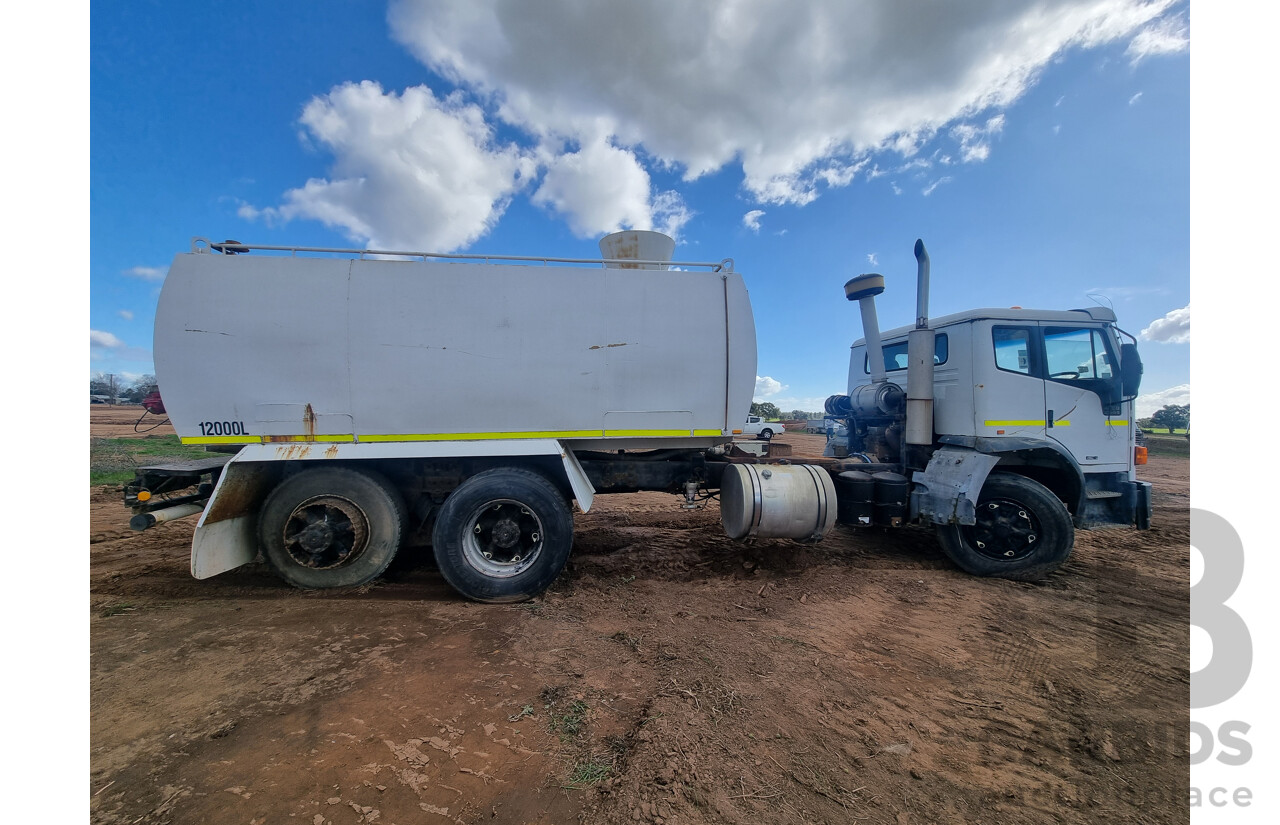 03/2004, IVECO Acco C/Cab 6WH DC LE 2350G ISC Cummins 12,000L Water Cart