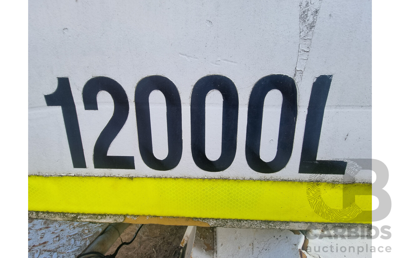 03/2004, IVECO Acco C/Cab 6WH DC LE 2350G ISC Cummins 12,000L Water Cart