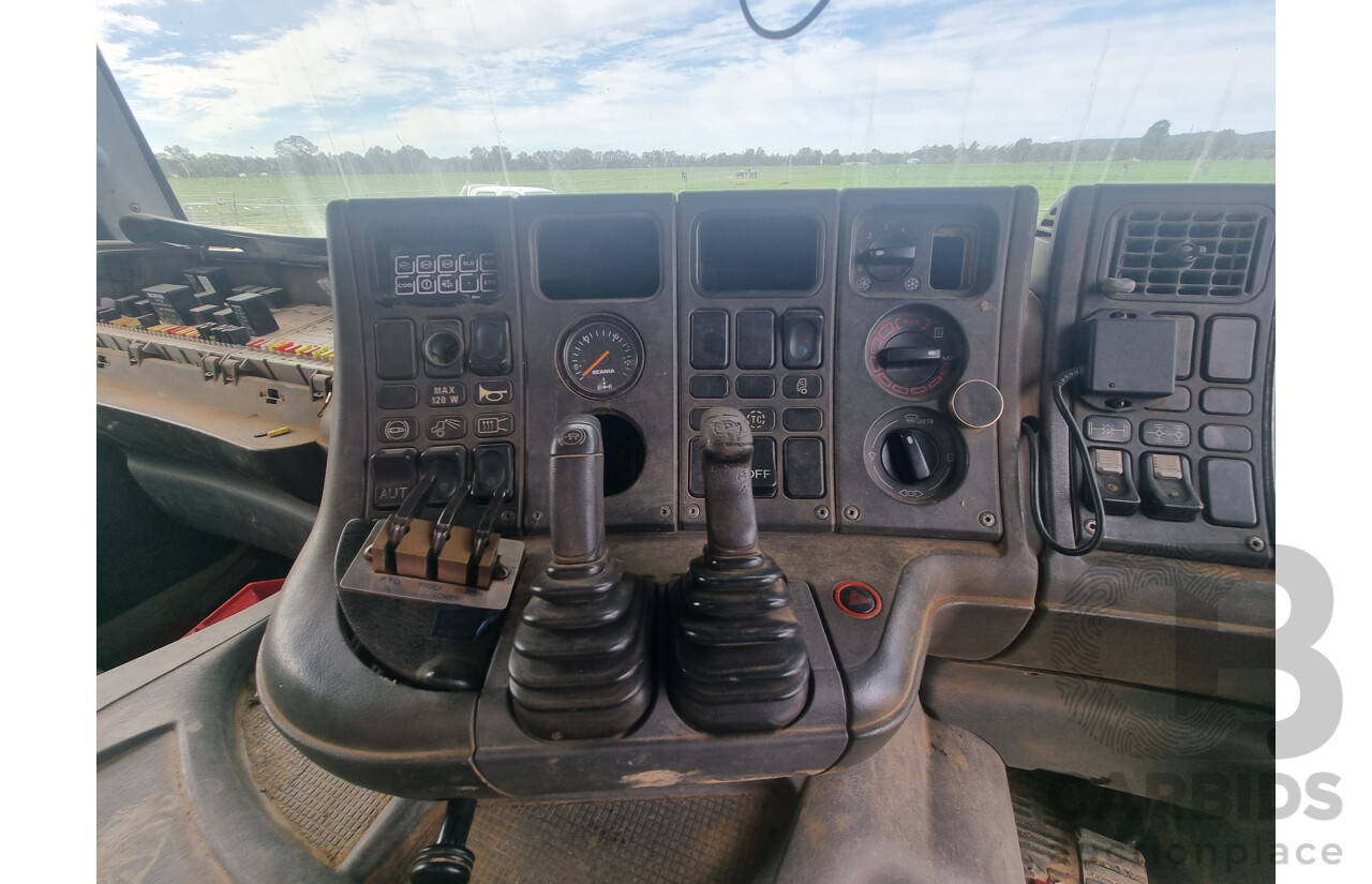 12/2003 Scania P124 6x4, 12L Diesel, Tipper Truck
