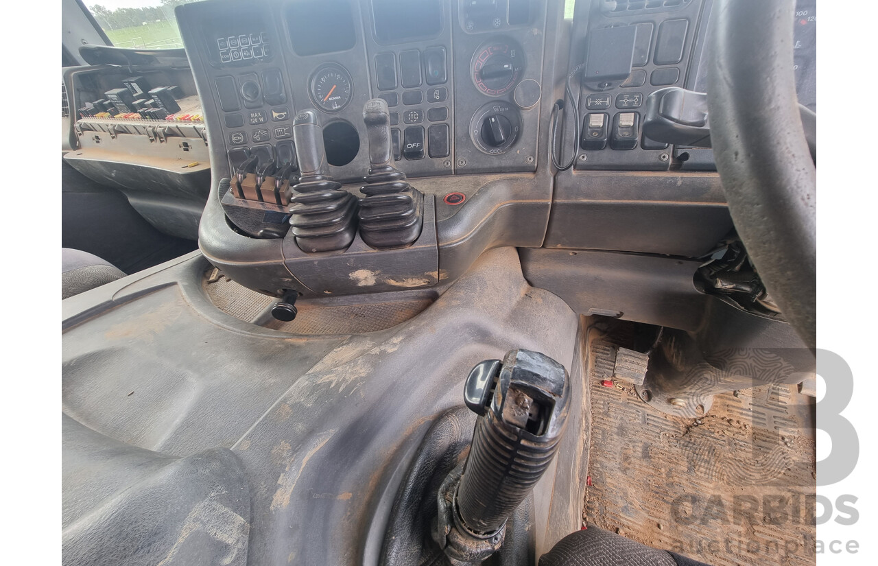 12/2003 Scania P124 6x4, 12L Diesel, Tipper Truck