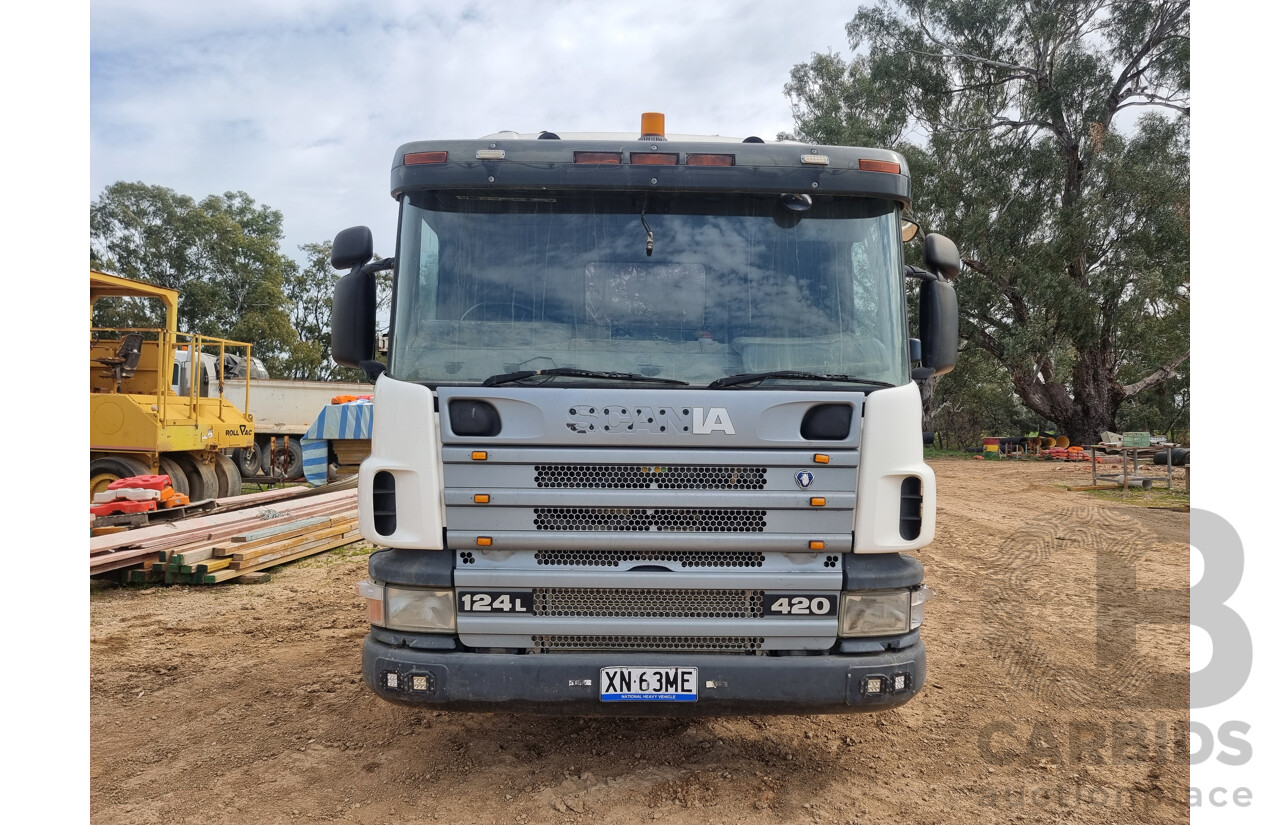 12/2003 Scania P124 6x4, 12L Diesel, Tipper Truck