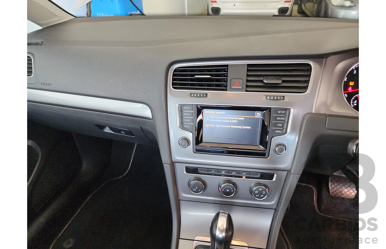 2/2014 Volkswagen Golf 90 TSI AU MY14 4d Wagon Silver 1.4L