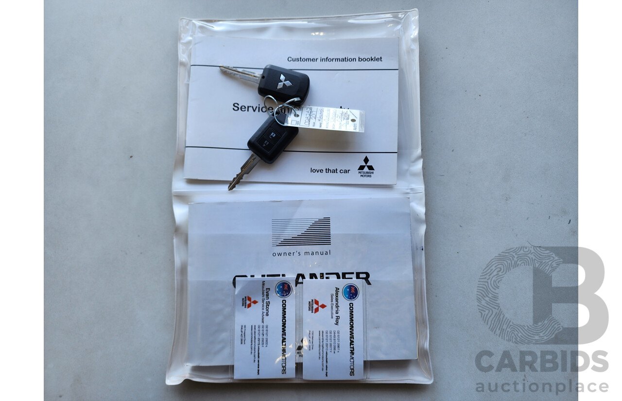 10/2017 Mitsubishi Outlander ES 7-seater (4x2) ZL MY18 4d Wagon Grey 2.4L