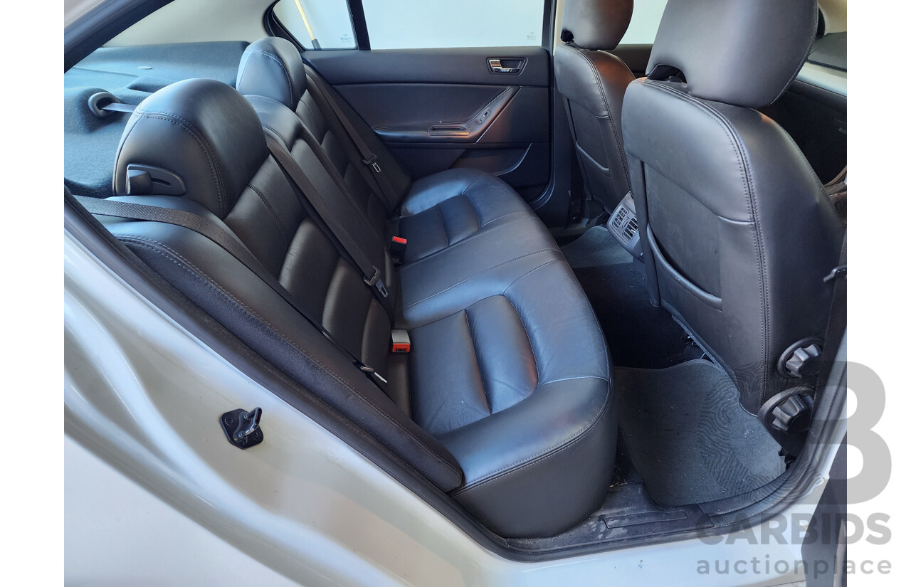 4/2010 Ford G6 Limited Edition FG 4d Sedan White 4.0L