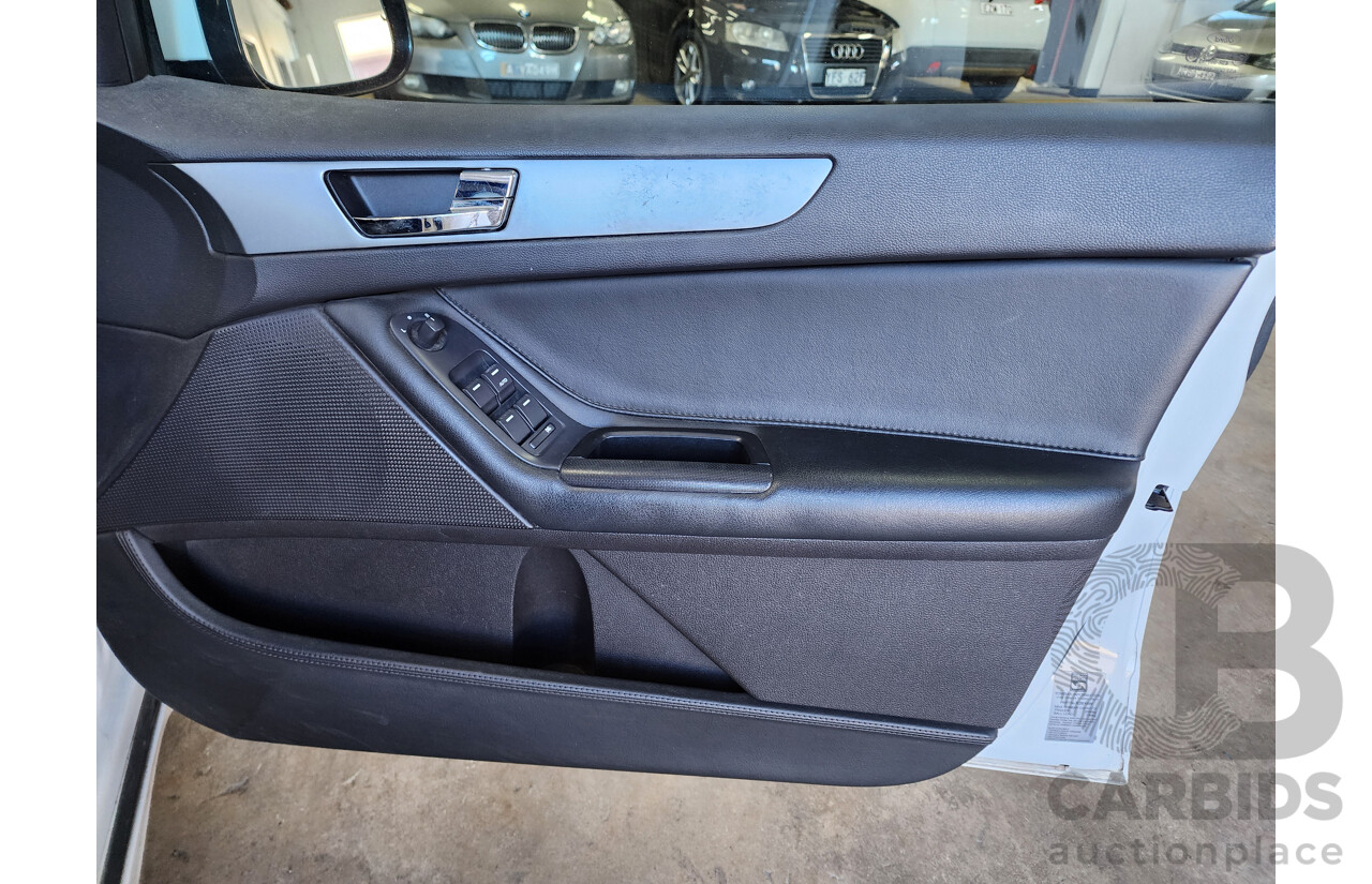 4/2010 Ford G6 Limited Edition FG 4d Sedan White 4.0L