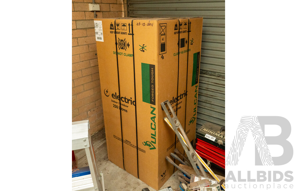 Vulcan 250L Electric Hot Water Service