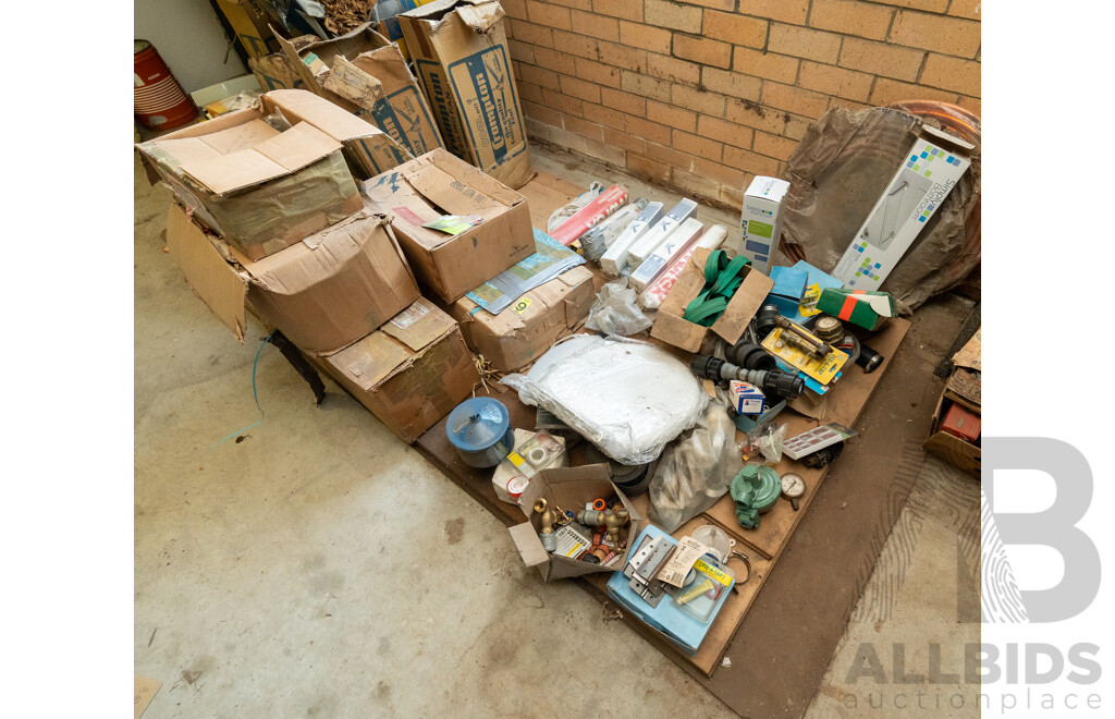 Assorted Job Lot - Pallet of Miscellaneous Contents ETC