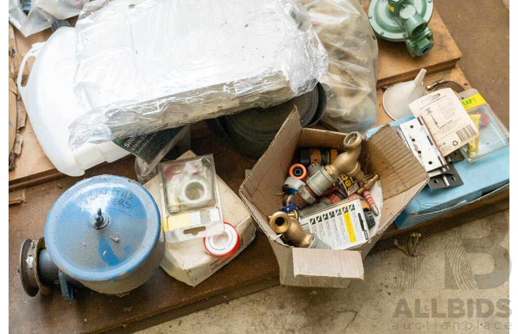 Assorted Job Lot - Pallet of Miscellaneous Contents ETC