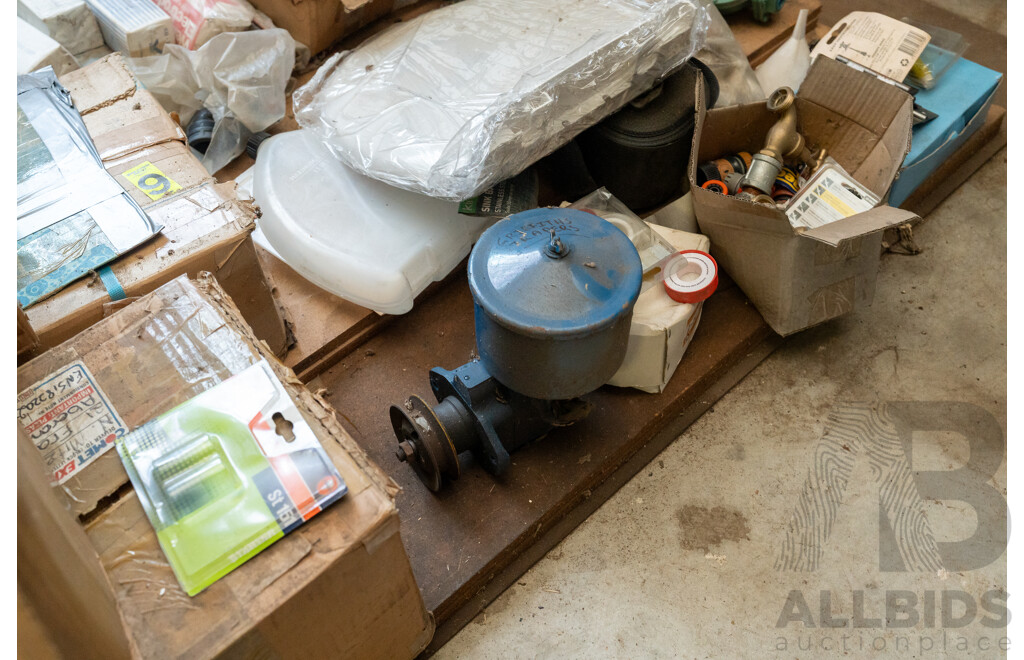 Assorted Job Lot - Pallet of Miscellaneous Contents ETC