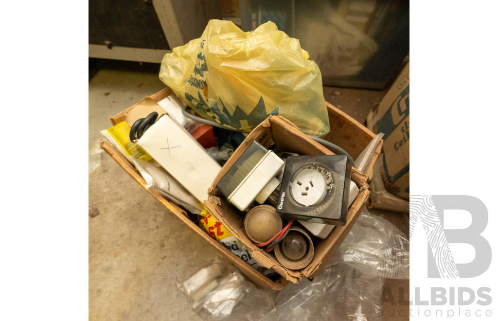 Assorted Job Lot - Miscellaneous Contents ETC
