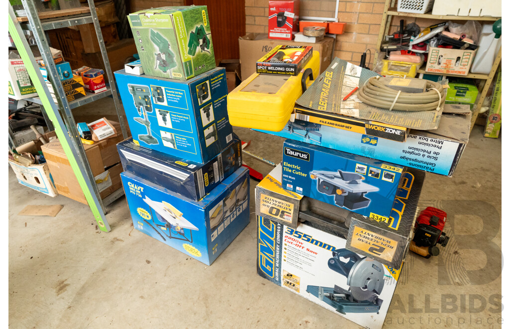 Assorted Job Lot - Power Tools & Gardening Equipment ETC