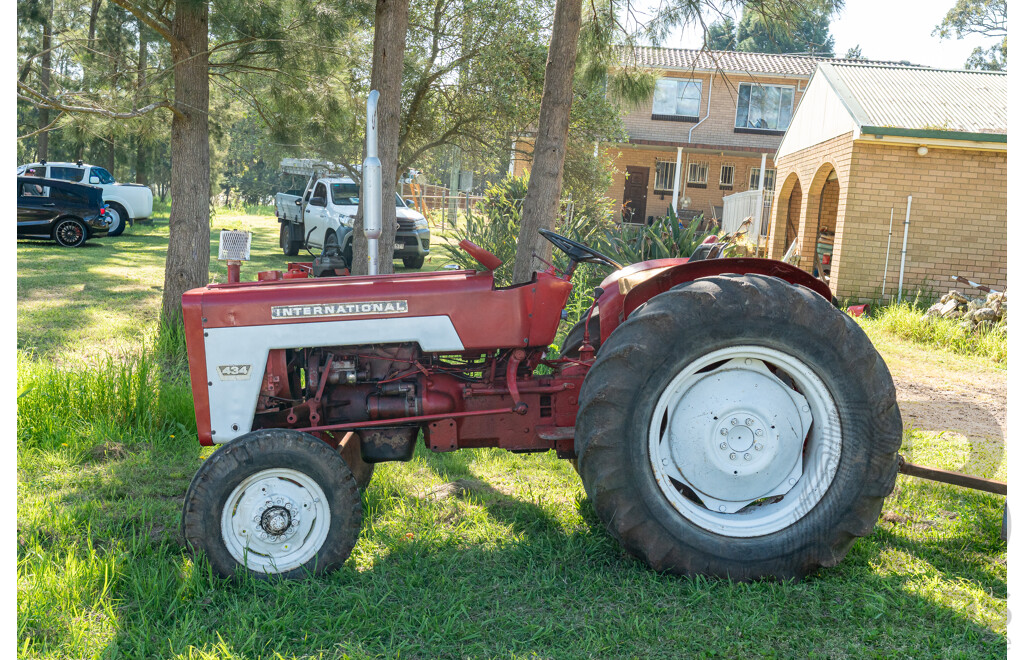 1971Circa, Red International Harvester 434 2.5L 4-cyl Diesel Tractor
