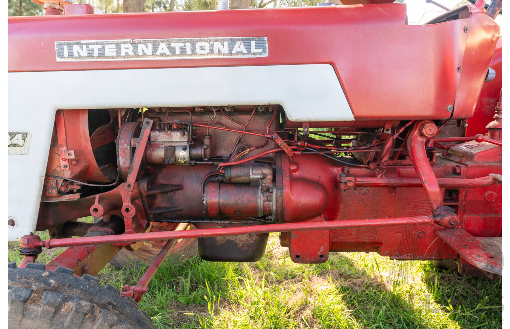 1971Circa, Red International Harvester 434 2.5L 4-cyl Diesel Tractor