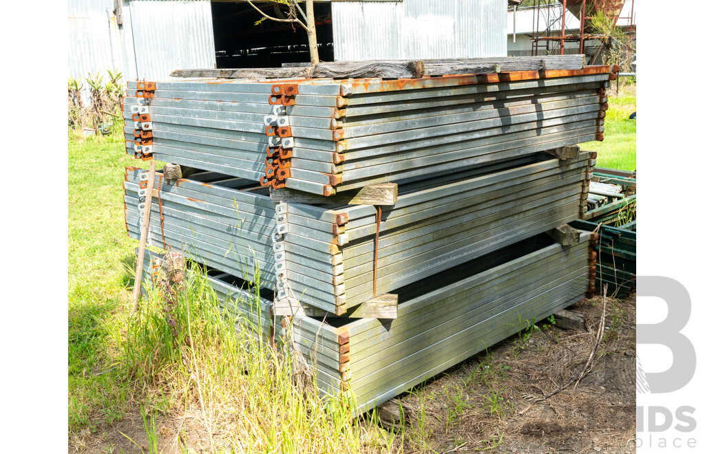 Quantity of Steel Stockyard Panels & Pins to Suit ETC