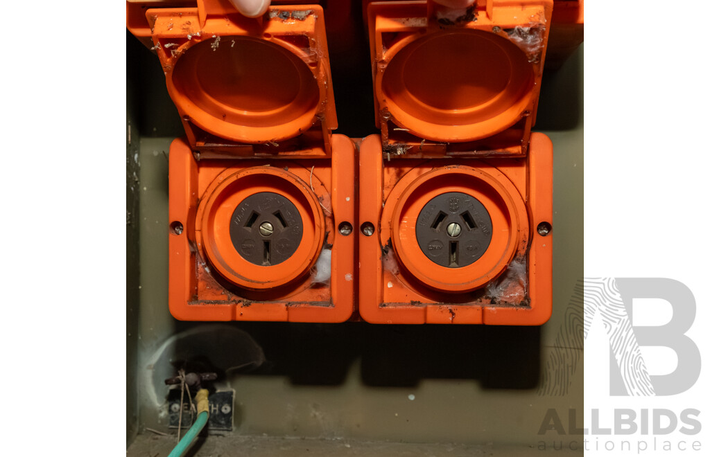 Dunlite Power Generate by RAAF Gen Set Diesel Generator