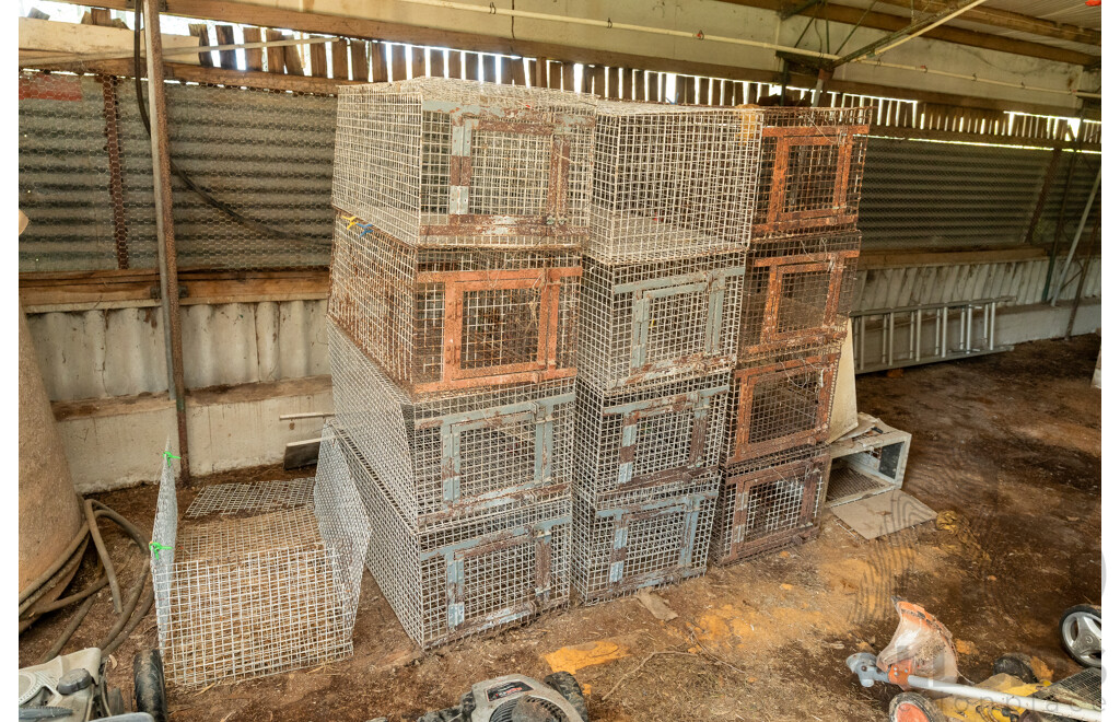Assorted Job Lot - 12 Metal Animal Cages