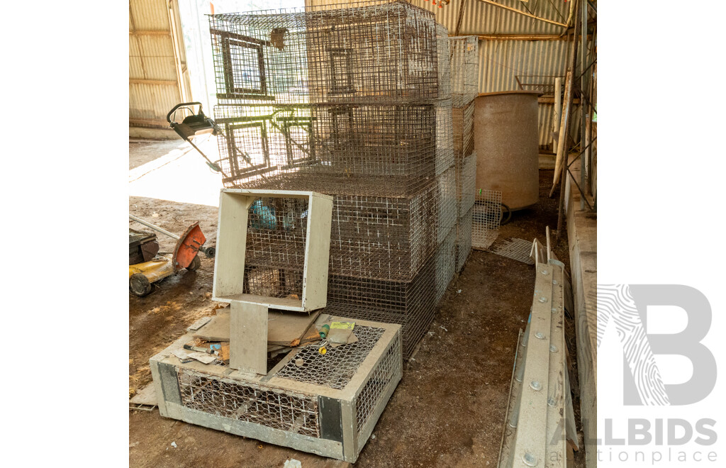 Assorted Job Lot - 12 Metal Animal Cages