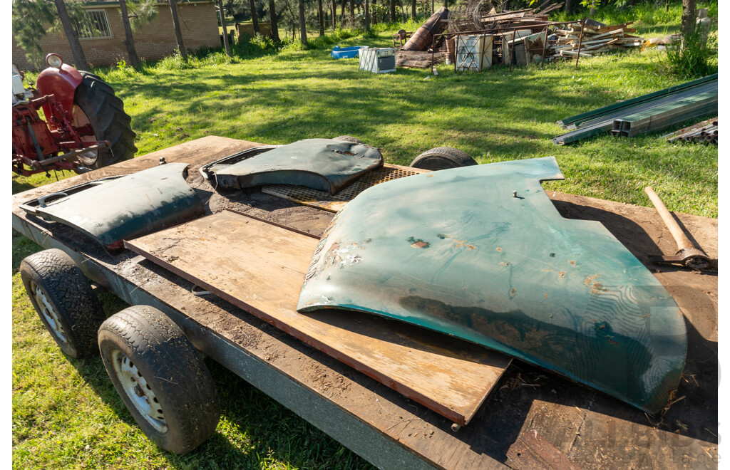 Assorted Job Lot - Bedford Door's and Bonnet ETC