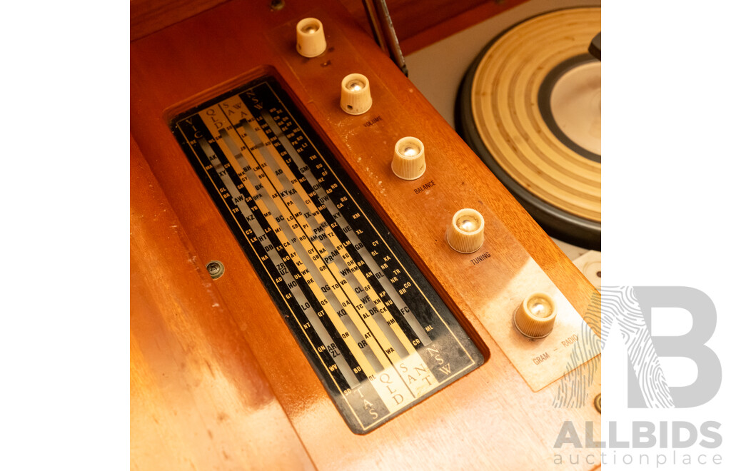 Assorted Job Lot - Precedent Stereophonic Record Player, Assorted Records and Yamaha Miniture Keyboard ETC