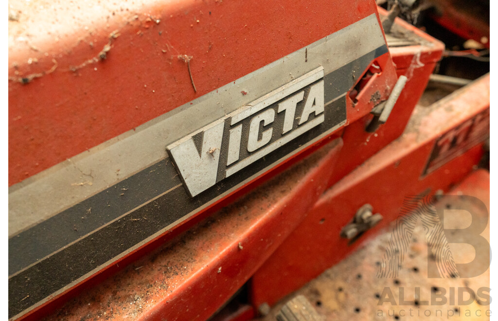 Victa 38 Inch Ride on Lawn Mower