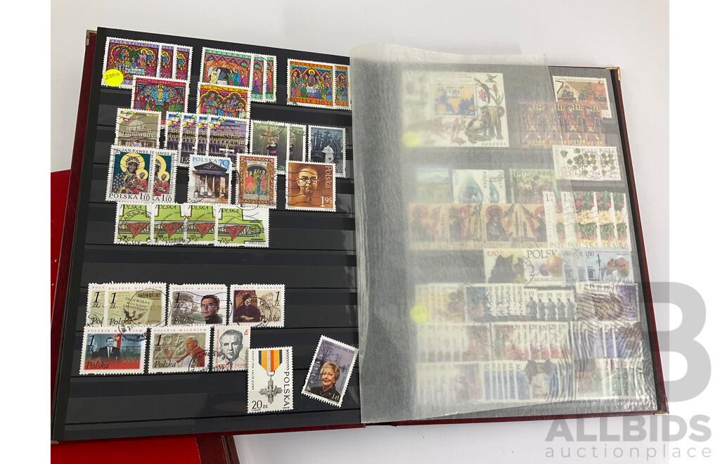 Three Albums of Vintage International Stamps Including Poland, Cuba, USSR, North Korea, Equatorial Guinea Albania. - Some Mints