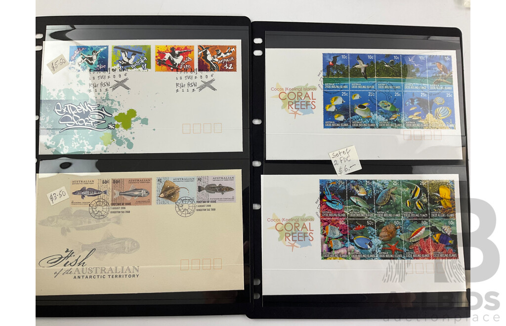 Australian 2006 Stamp Books, Mini Sheets, First Day Covers Including Collingwood Football Club, Australian Rock Posters, Year of the Dog, Wild Flowers, Commonwealth Games, Classic Cars, Cancer Zodiac Booklet, Soccer in Australia