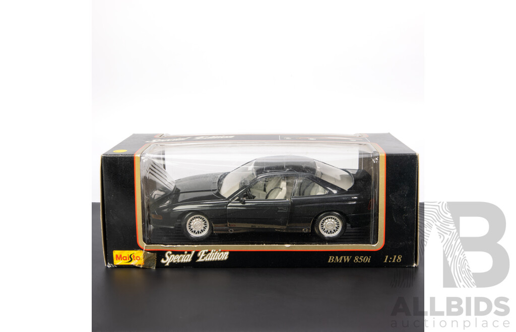 Maisto Special Edition Diecast 1990 BMW 850i  - 1:18 Scale