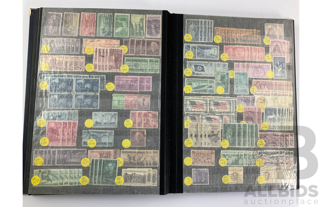 Album of USA Stamps Including Franklin, Roosevelt, Lincoln, Harding, Jackson, Overprints, Scott Catalogue Numbers Spanning 416 to 1439