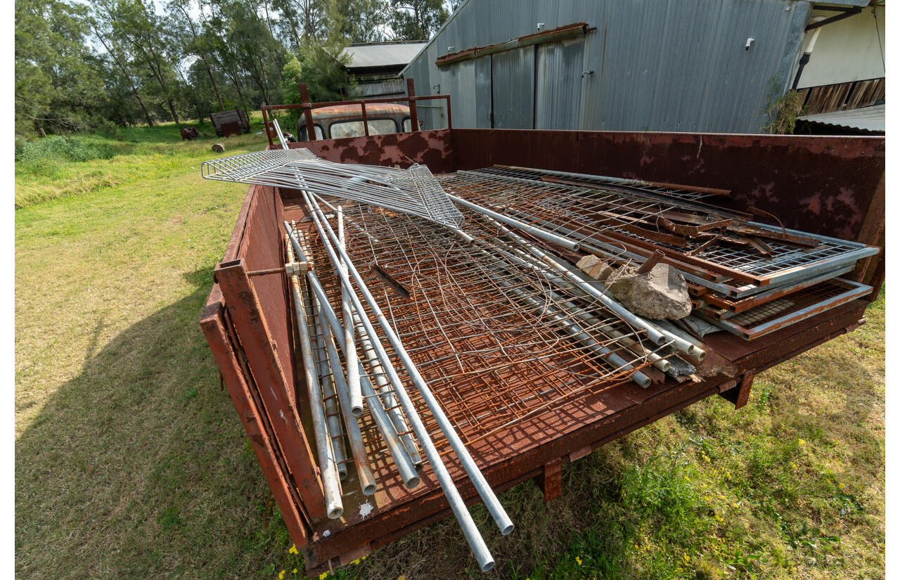 Circa 1970 Bedford TJ J3 Truck 2d Cab Chassis 350ci V8 5.7L