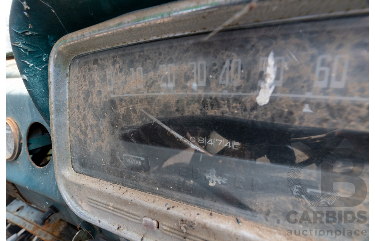 Circa 1970 Bedford TJ J3 Truck 2d Cab Chassis 350ci V8 5.7L