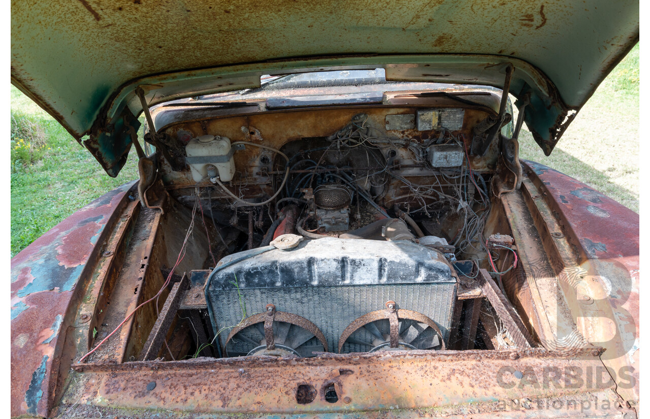 Circa 1970 Bedford TJ J3 Truck 2d Cab Chassis 350ci V8 5.7L