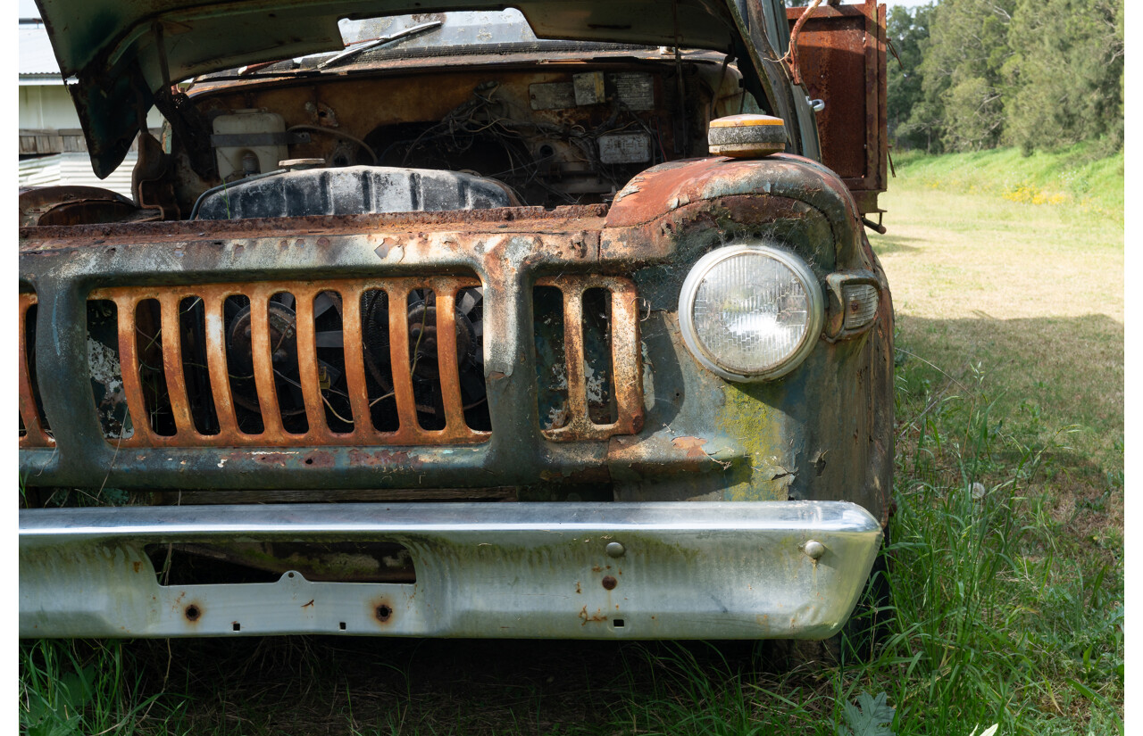 Circa 1970 Bedford TJ J3 Truck 2d Cab Chassis 350ci V8 5.7L