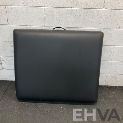 GENKI Portable Massage Table in Carry Bag