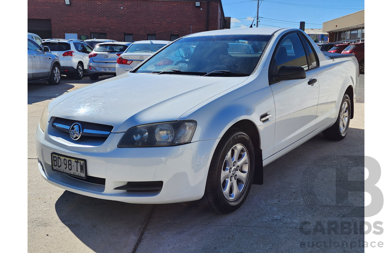 12/2009 Holden Commodore Omega VE MY09.5 Utility White 3.6L
