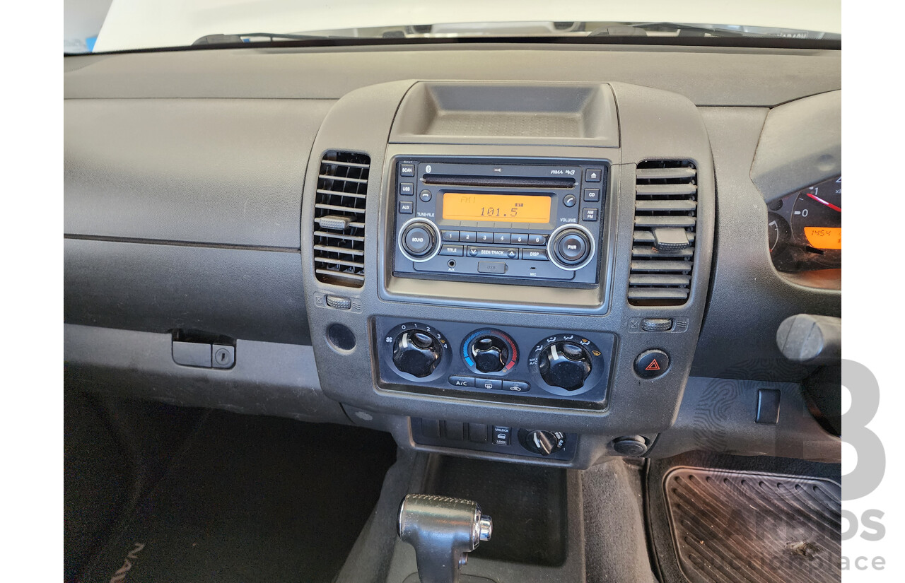11/2007 Nissan Navara ST-X (4x4) D40 Dual Cab P/Up White 2.5L