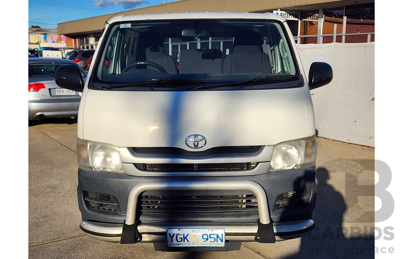 2/2009 Toyota Hiace LWB TRH201R MY07 UPGRADE 4d Van White 2.7L