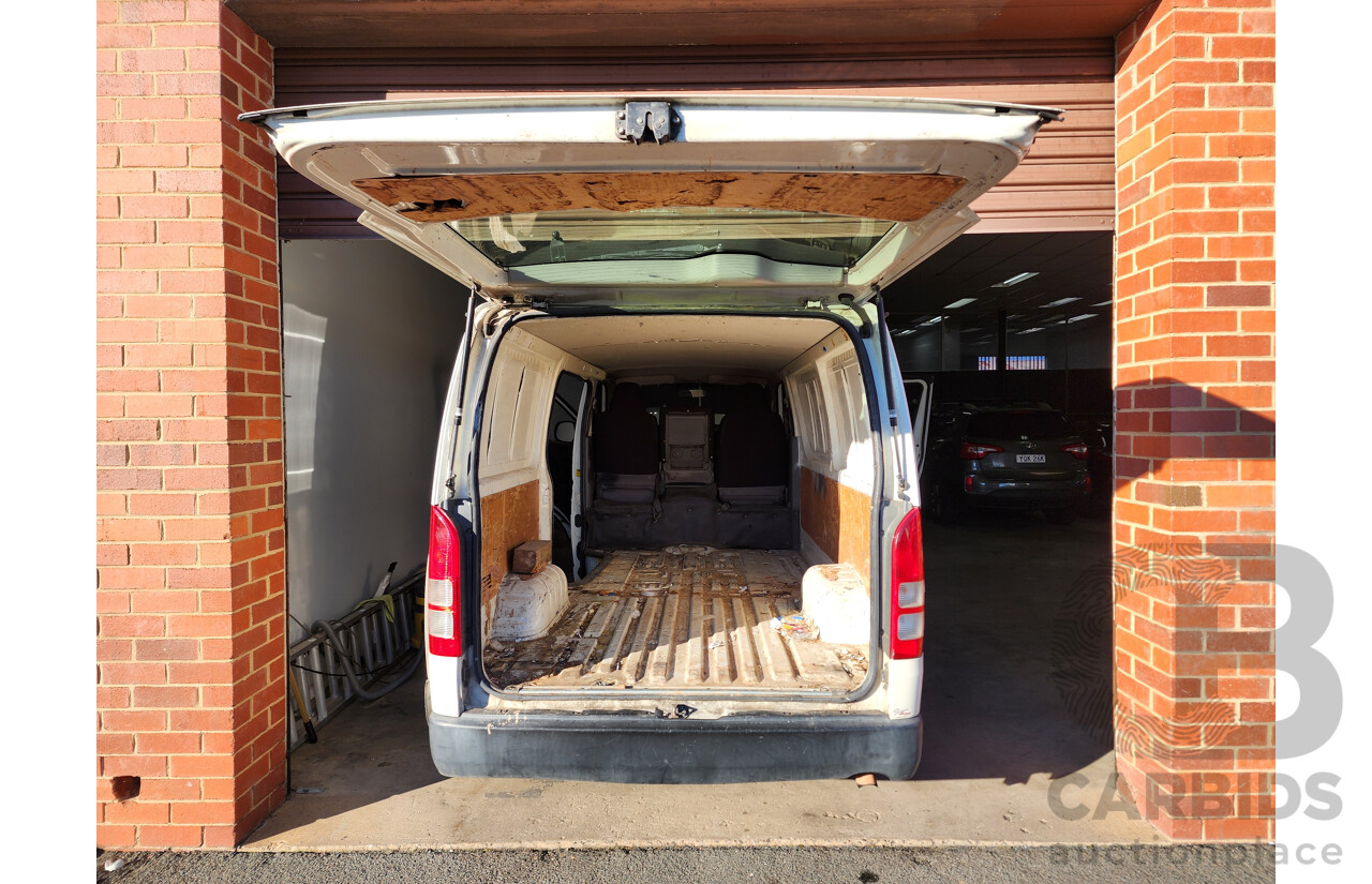 2/2009 Toyota Hiace LWB TRH201R MY07 UPGRADE 4d Van White 2.7L