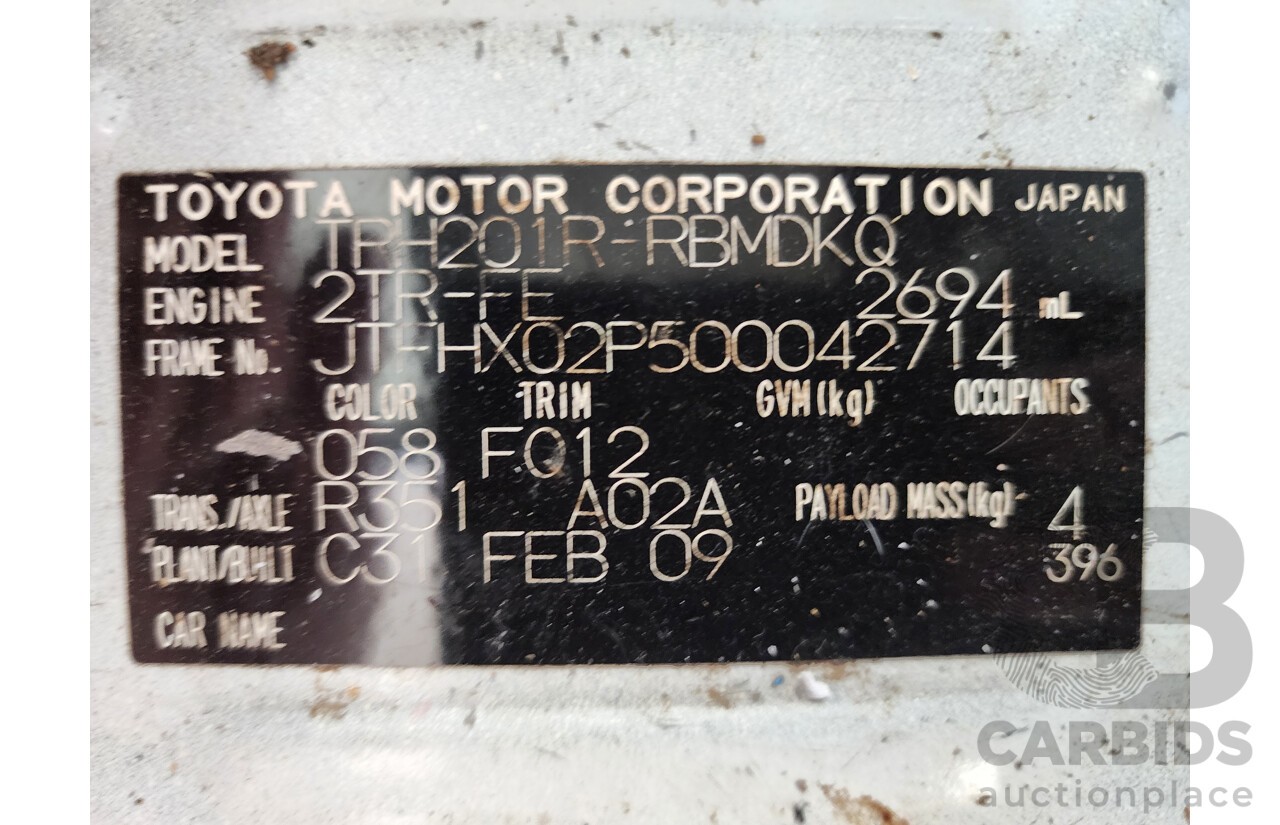 2/2009 Toyota Hiace LWB TRH201R MY07 UPGRADE 4d Van White 2.7L