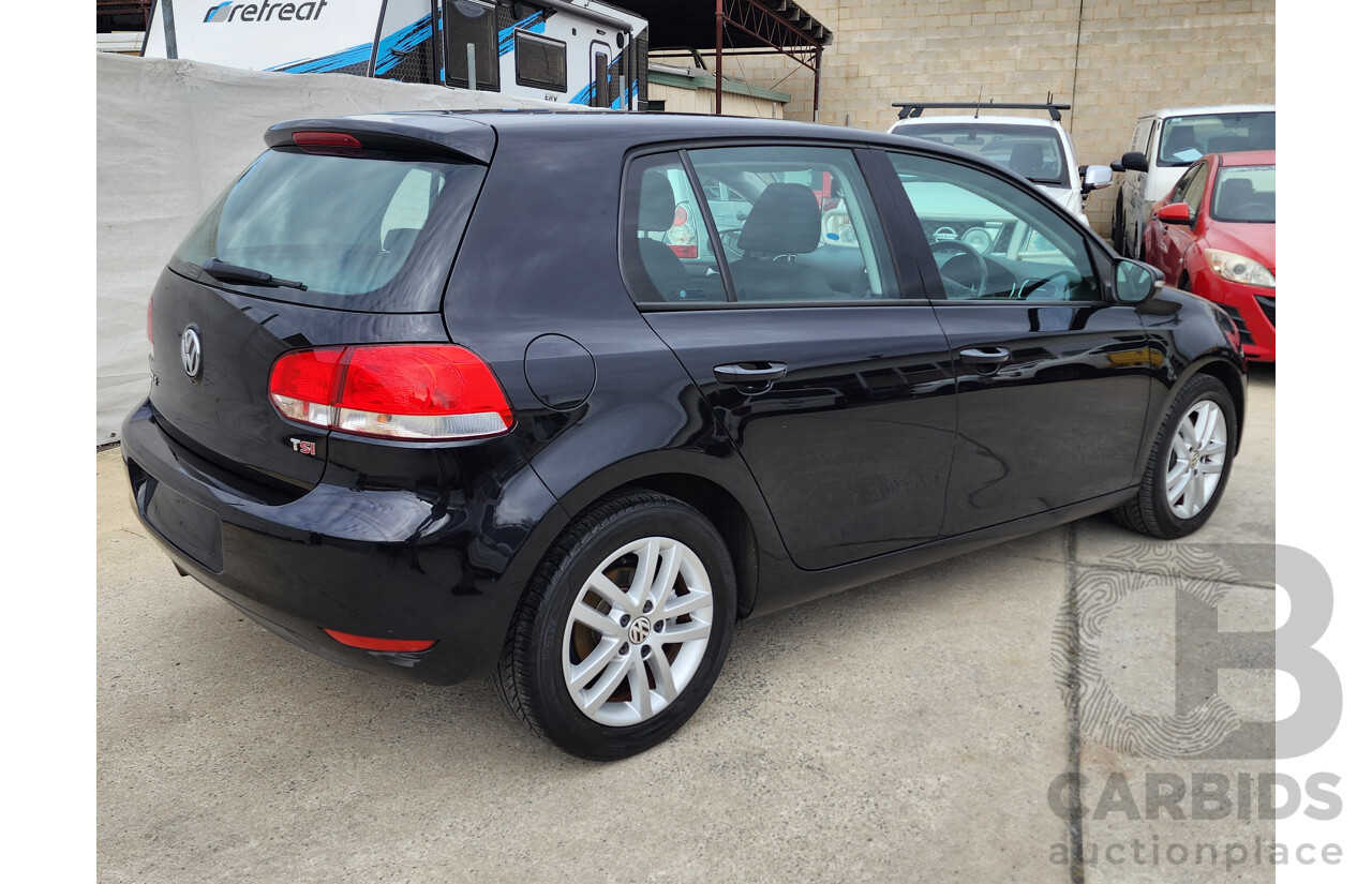 10/2010 Volkswagen Golf 118 TSI Comfortline 1K MY11 5d Hatchback Black 1.4L