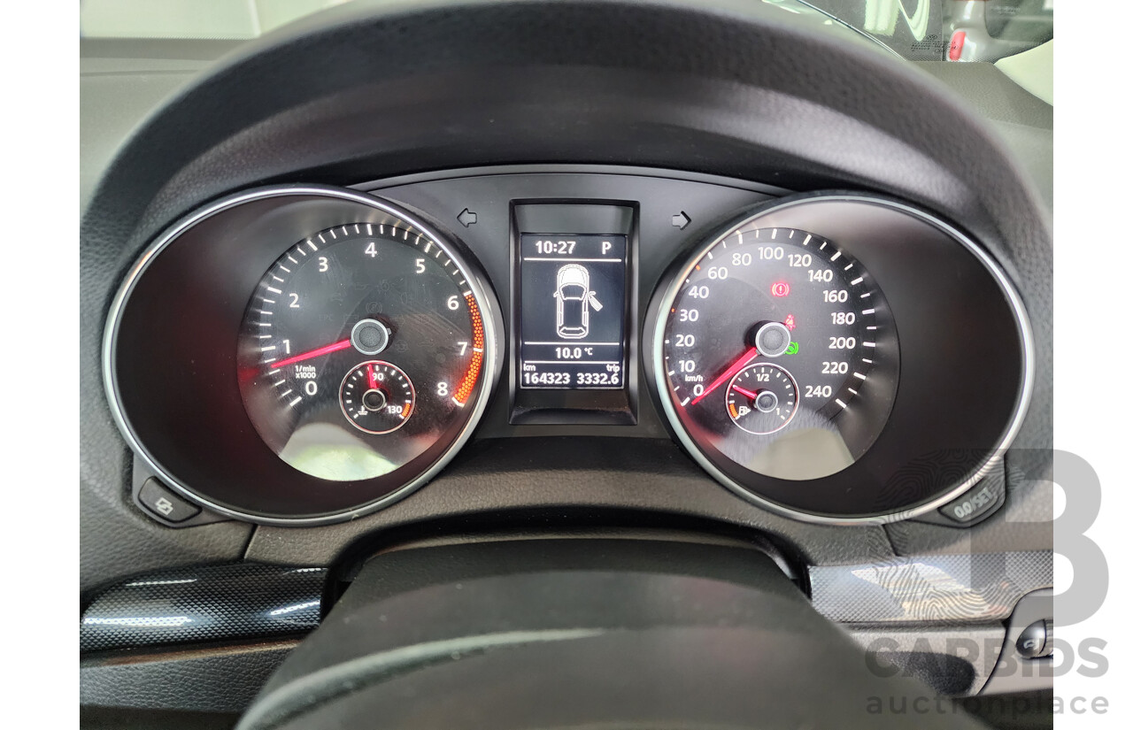 10/2010 Volkswagen Golf 118 TSI Comfortline 1K MY11 5d Hatchback Black 1.4L