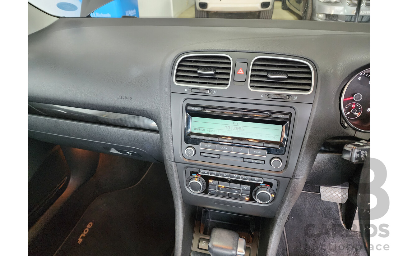 10/2010 Volkswagen Golf 118 TSI Comfortline 1K MY11 5d Hatchback Black 1.4L