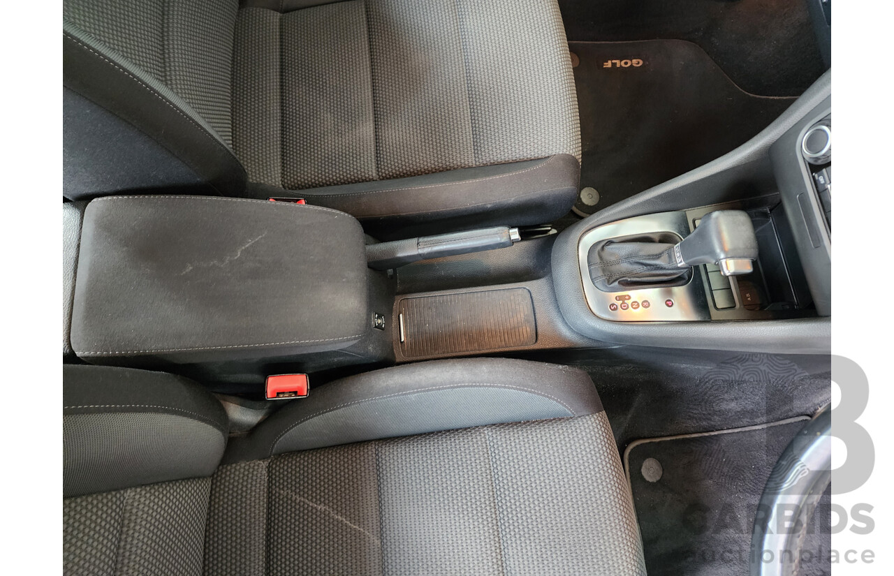 10/2010 Volkswagen Golf 118 TSI Comfortline 1K MY11 5d Hatchback Black 1.4L