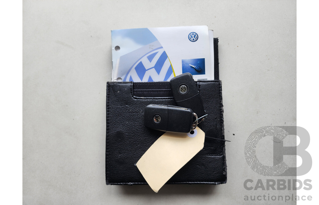 10/2010 Volkswagen Golf 118 TSI Comfortline 1K MY11 5d Hatchback Black 1.4L