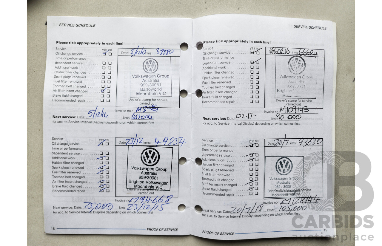 10/2010 Volkswagen Golf 118 TSI Comfortline 1K MY11 5d Hatchback Black 1.4L