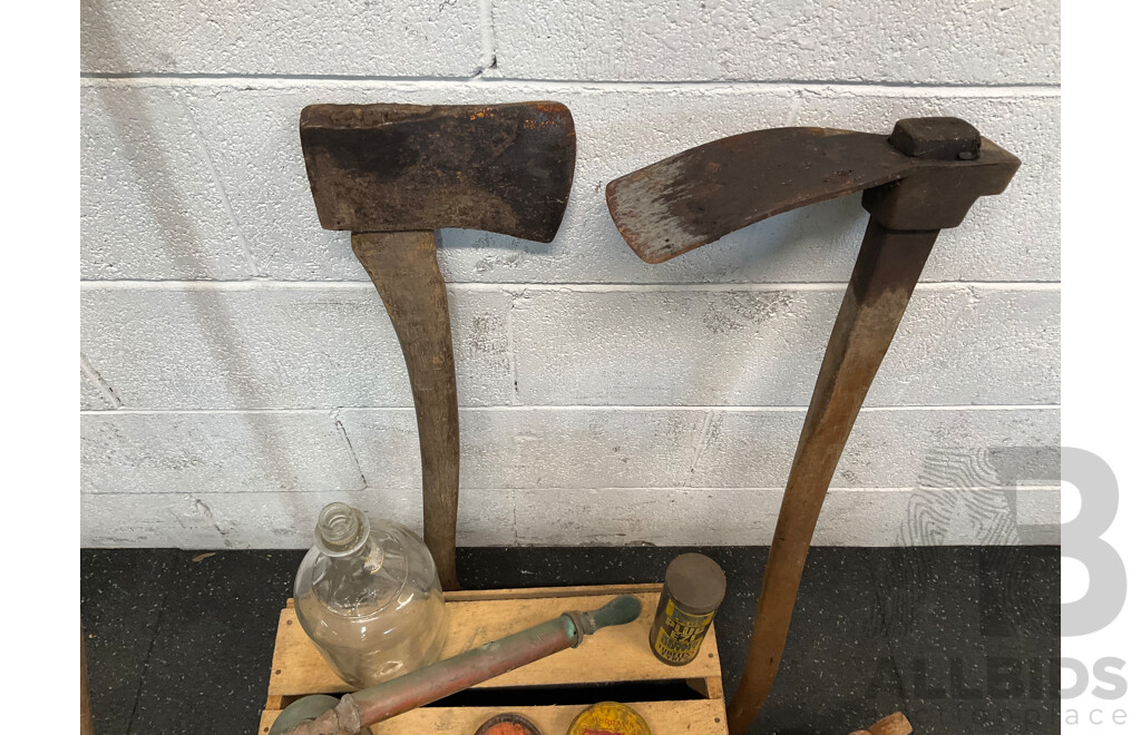 Assorted Vintage Tools - Decor, Including Cast Iron Shoe Anvil, Sprayer, Oil Can and More  - Lot of 12