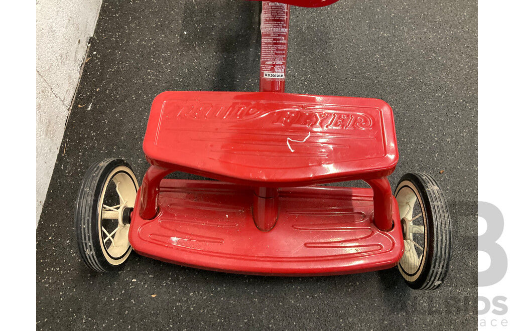 RADIO FLYER Classic Dual Deck Tricycle - ORP $199.99